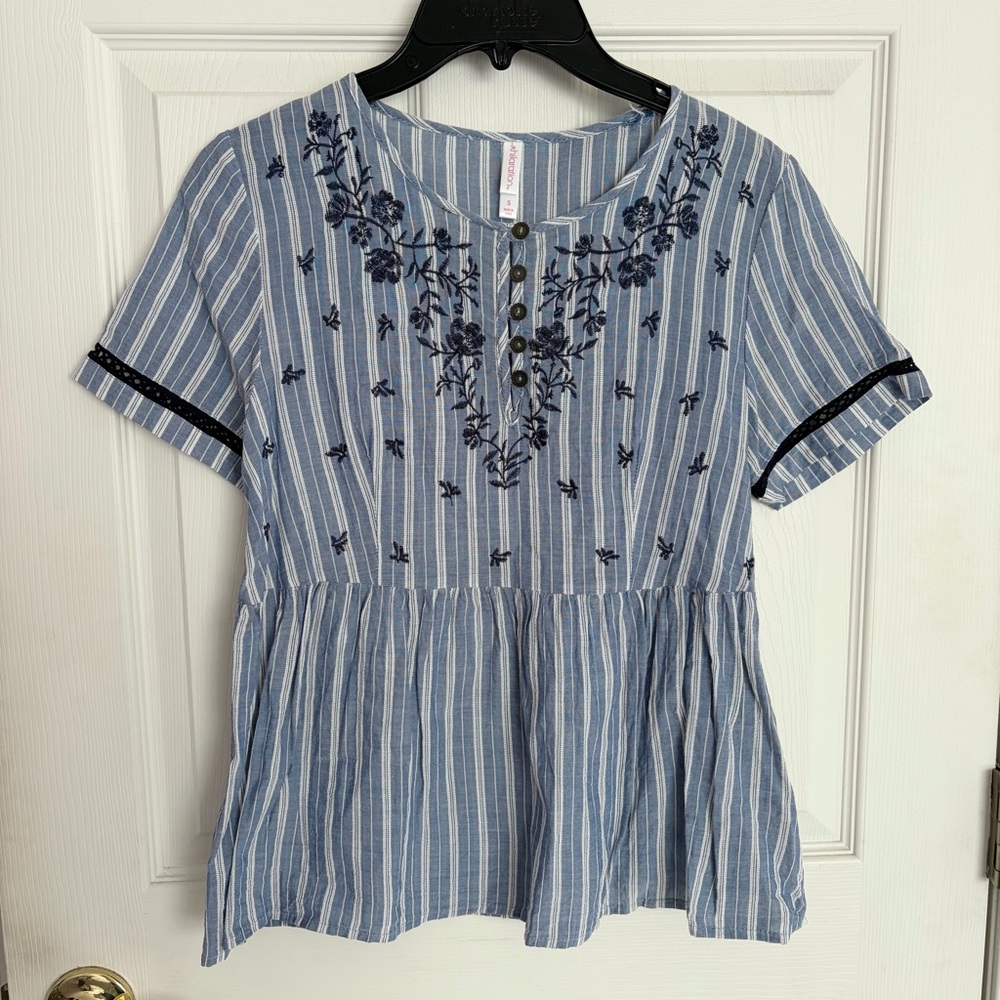 Xhilaration Blue Striped Embroidered Blouse